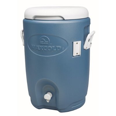Igloo – 5 Gallon beverage dispenser, a durable and portable solution for keeping cold liquids refreshing at events and gatherings.